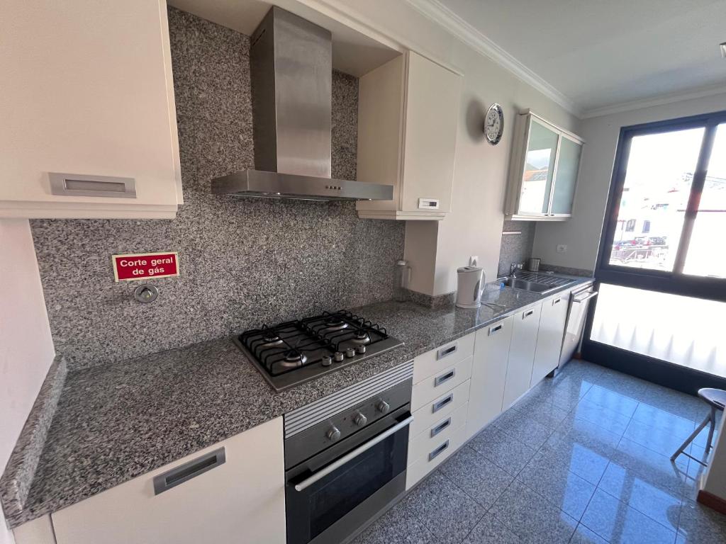 Kitchen appliances and washing machine